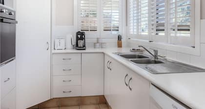 3 Bedroom Hastings Cove Villa!
