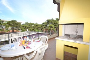 Appartement, 2 chambres, balcon, vue jardin | Aire de pique-nique/barbecue