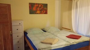 1 camera, Wi-Fi, lenzuola