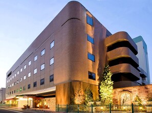 Exterior - Ramada encore by Wyndham Amagasaki (Amagasaki)