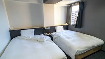 Superior Twin Room | In-room safe, desk, laptop workspace, free WiFi