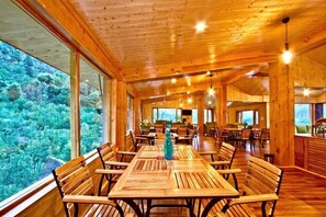 Restaurant - Vyas vatika Manali  (Manali)
