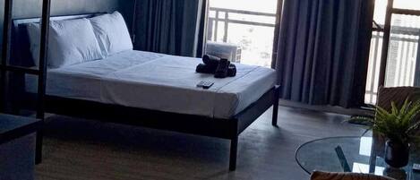 1 bedroom, iron/ironing board, WiFi, bed sheets