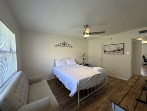 3 Schlafzimmer, kostenloses WLAN, Bettwäsche