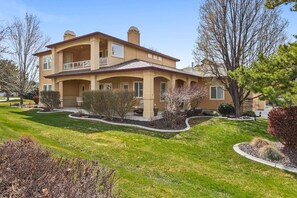 Exterior - Scenic Serenity in Immaculate Custom Home with Breathtaking Mountain Views & Cozy Fireplace (Boise)