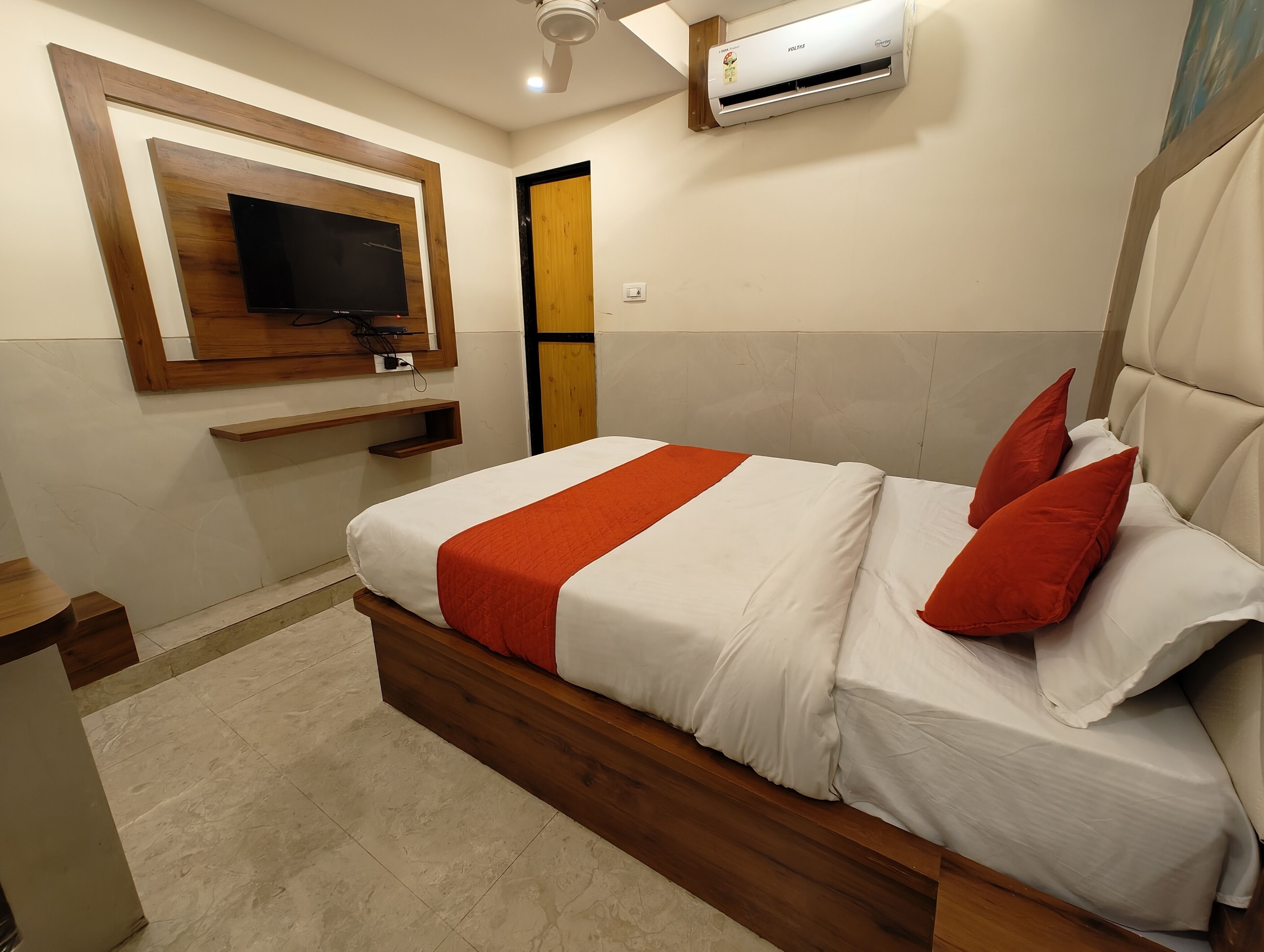 Foto - Hotel Dream Palace Residency - Near to US Embassy Bkc Mumbai