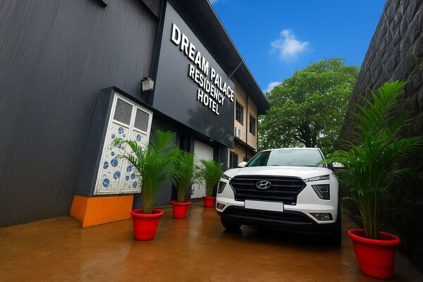 Hotel Dream Palace Residency - Mumbai