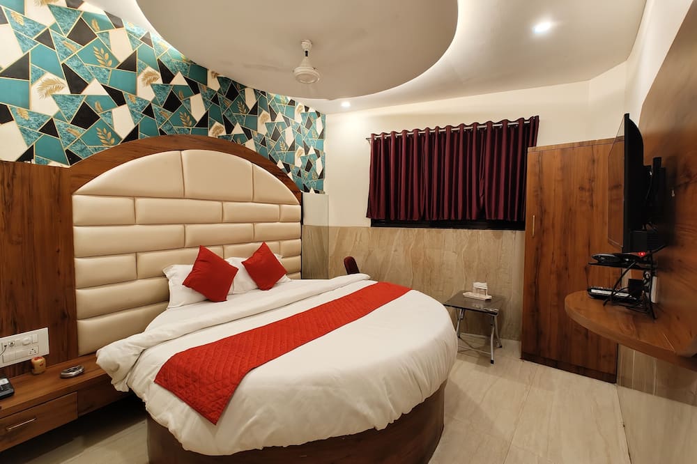 Hotel Dream Palace Residency
