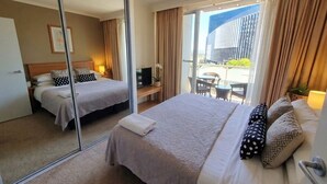 Room - City Central Canberra Unit (Canberra)