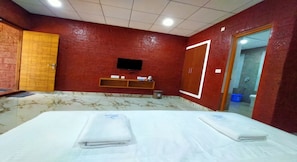 Deluxe Family Room | Hochwertige Bettwaren, Zimmersafe, schallisolierte Zimmer