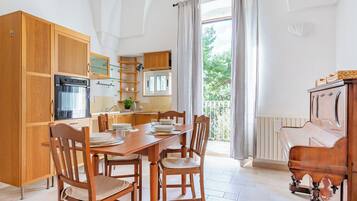 Appartement Familial, plusieurs chambres (Pianista home in Fasano city) | Restauration