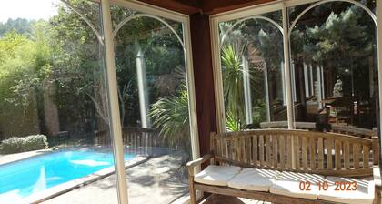 Spacious villa in theAude close to the sea, mountains, history and vineyards!