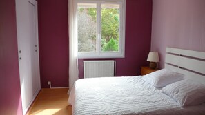 4 Schlafzimmer, kostenloses WLAN, Bettwäsche