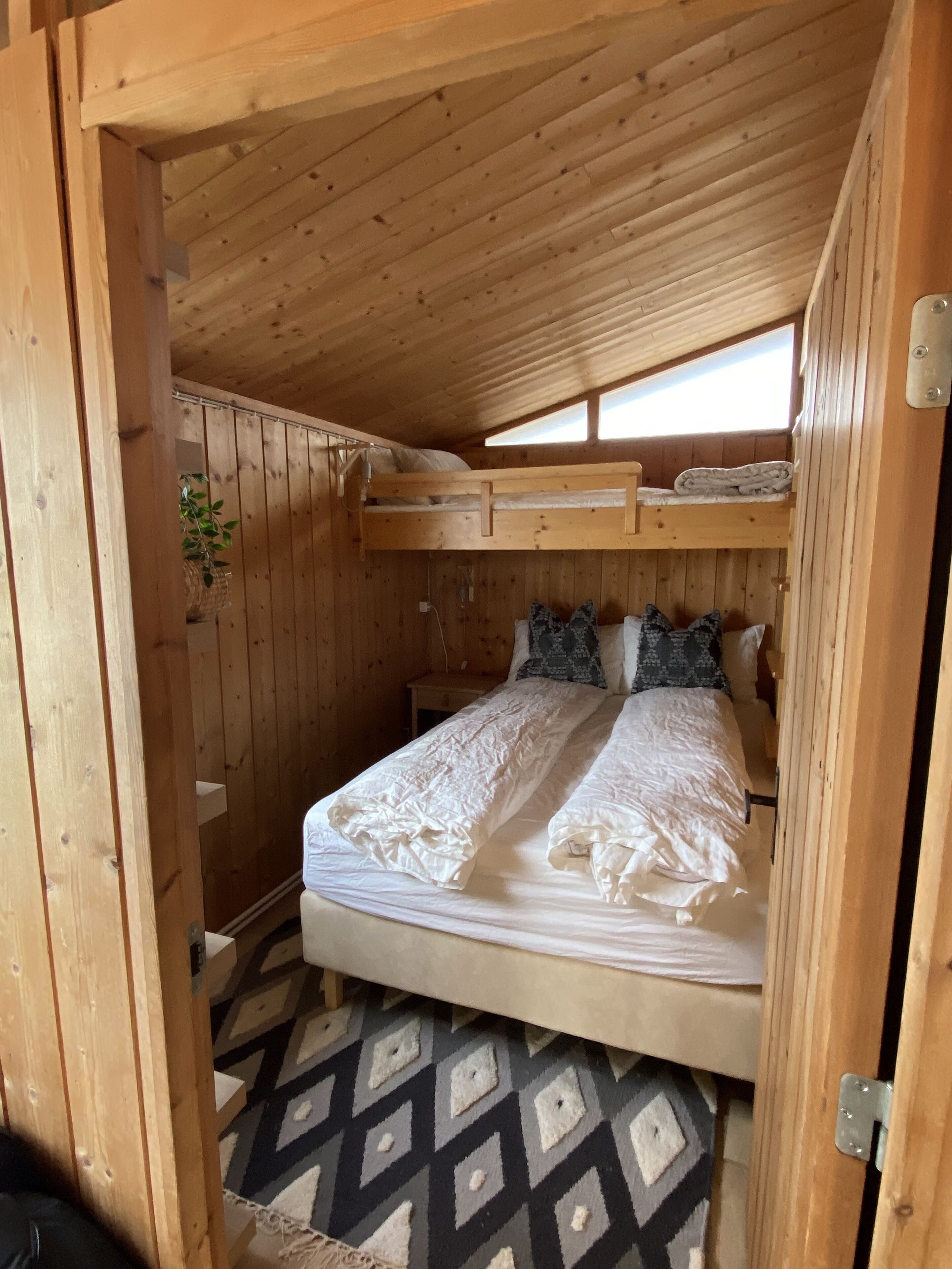 Three Bedroom Cottage. | 3 bedrooms, iron/ironing board, free WiFi, bed sheets