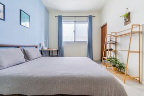 Standard Double Room | Blackout drapes, bed sheets - Stay in Jialeshuei (Hengchun)