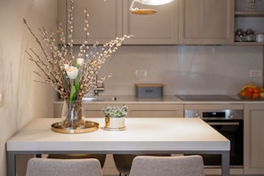Fridge, oven, stovetop, dishwasher - Luxurious apartment, old town, 4 persons,only 150m from the beach,with sea view. (Porec)
