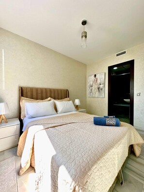 1 bedroom, desk, iron/ironing board, travel cot