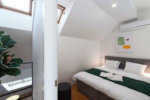 Lyxlägenhet | 3 sovrum, skrivbord, mörkläggningsgardiner och ljudisolering
