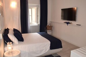 1 bedroom, iron/ironing board