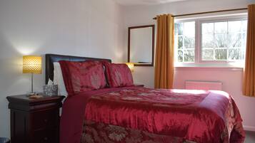 Individually decorated, individually furnished, desk, laptop workspace