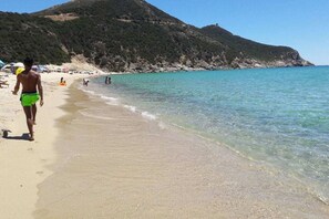 Beach nearby - Holiday home Casa Solaria (Solanas)