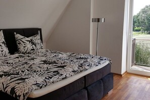 3 bedrooms, WiFi