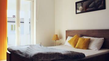 4 camere