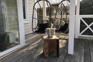 Terrace/patio - Villa Eb&Vloed28a Comfortable Vacation Home (Kamperland)