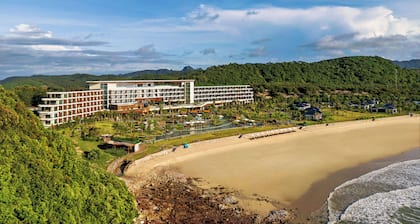Angsana Quan Lan, Ha Long Bay
