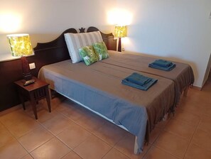 WiFi, bed sheets - Grand Studio vue mer Jardins Dans Village Vacances (Sainte-Anne)