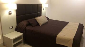 1 bedroom, premium bedding, down comforters, in-room safe