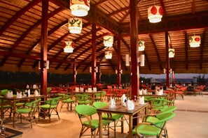Dining - Ivy Cyrene Sharm Resort Adults Friends Plus 13 (Sharm El Sheikh / Egypt)