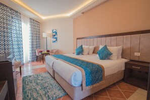 5 bedrooms, WiFi, bed sheets - Ivy Cyrene Sharm Resort Adults Friends Plus 13 (Sharm El Sheikh / Egypt)