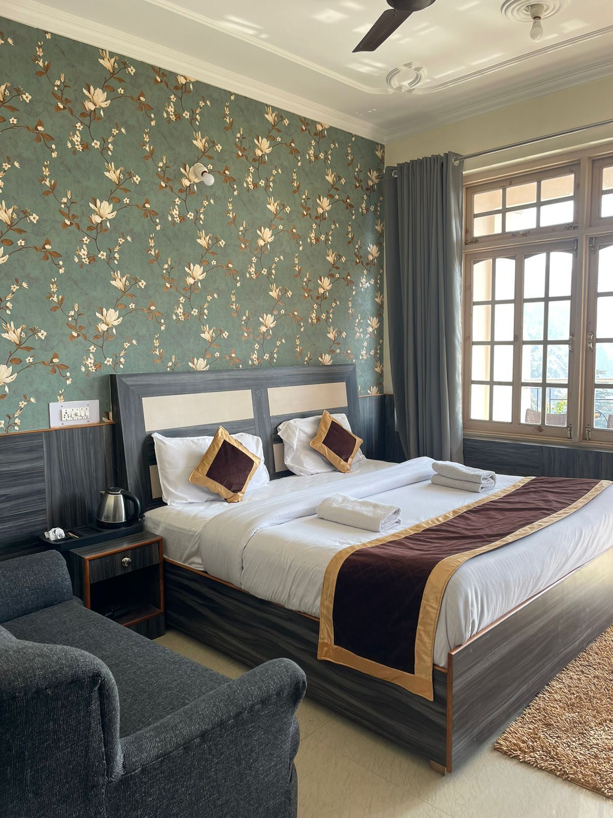 Kamar Double Premium | Didekorasi berbeda-beda, Wi-Fi gratis, dan seprai linen