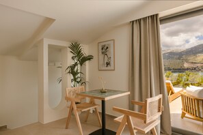 精緻套房 | 餐廳