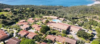 Grand F2 clim, wifi, lave linge, vue mer résidence *** piscine, mer à pied