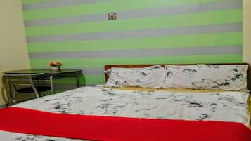 Desk, laptop workspace, free WiFi, bed sheets