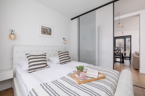 1 habitación y ropa de cama 