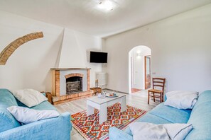 Living area - La Casa Della Quercia Relax In Tuscany (Montaione)