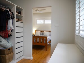 3 bedrooms, iron/ironing board, free WiFi, bed sheets - Luxury 2 story home in Yowie Bay. Close to Sydney CBD & Cronulla Beach (Yowie Bay)