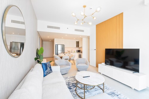 Nasma Holiday Homes - Downtown Views II