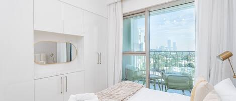 Deluxe-Apartment | 2 Schlafzimmer, individuell eingerichtet, Bügeleisen/Bügelbrett