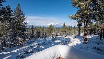 House, 4 Bedrooms | View from property