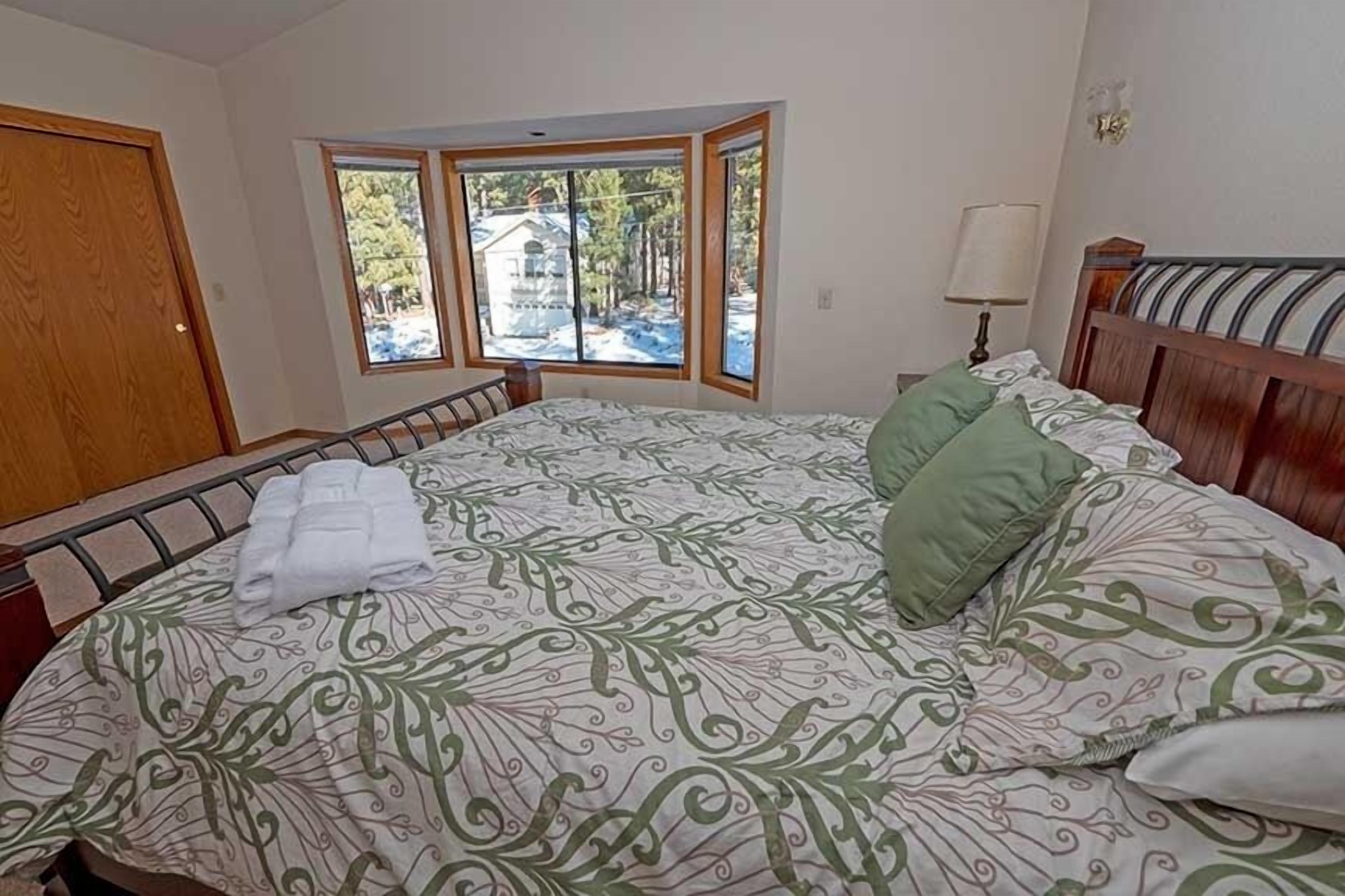 House, 4 Bedrooms | 4 bedrooms, bed sheets