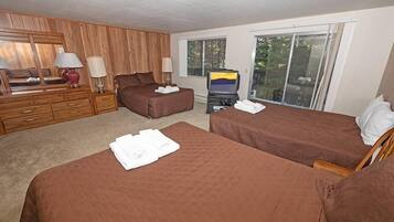 House, 4 Bedrooms | 4 bedrooms, bed sheets