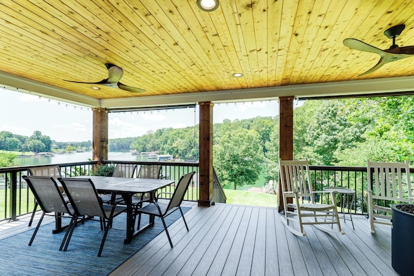 Private Sauna & Game Room: Lakefront Moneta Gem - Smith Mountain Lake, VA
