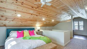 House (5 Bedrooms) | Interior