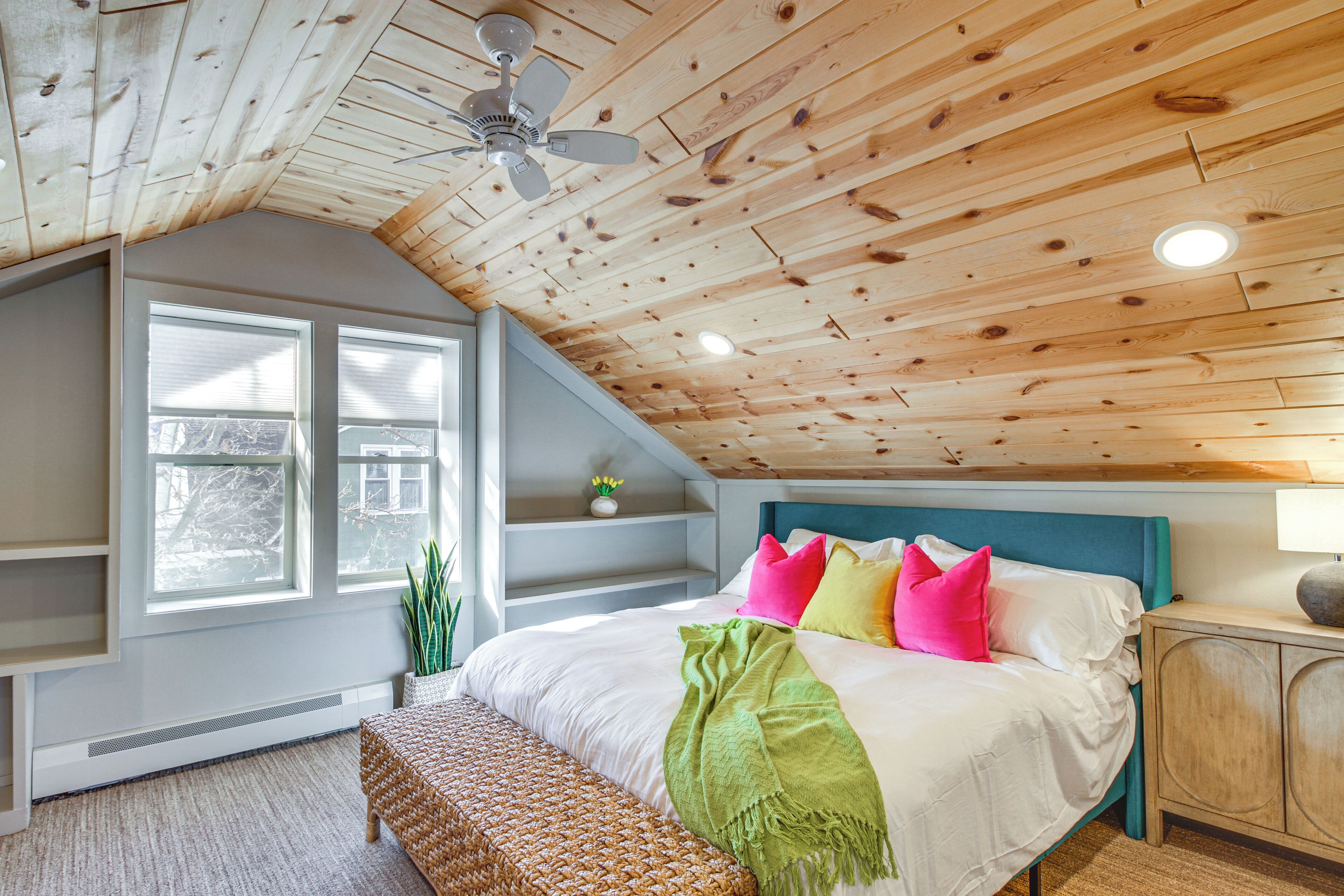 House (5 Bedrooms) | Interior