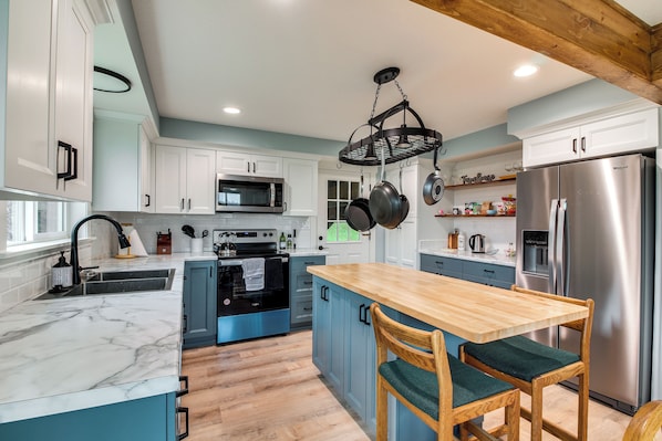 House (3 Bedrooms) | Interior