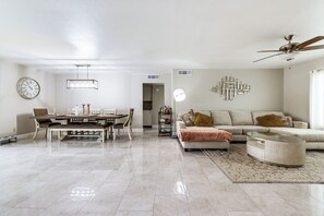 House (3 Bedrooms) | Interior - Backyard Oasis! Family-friendly Tempe Retreat (Tempe)
